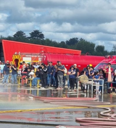 Cerca de mil personas visitaron los Campus Central y Sur de la Academia Nacional de Bomberos